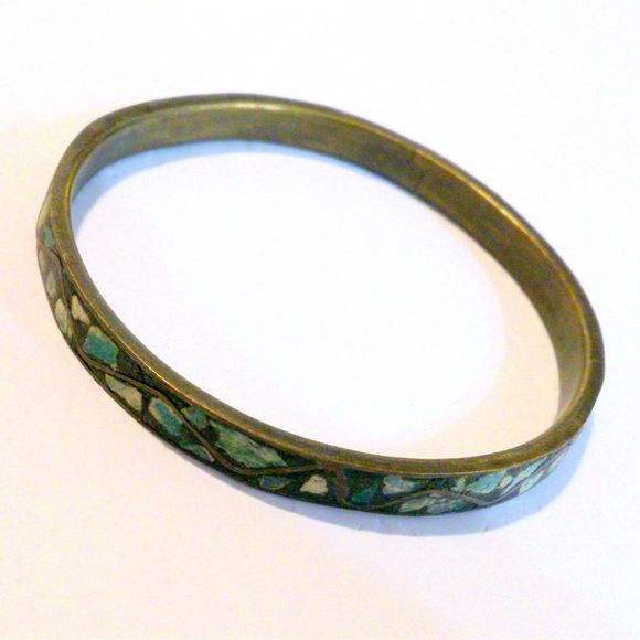 Vintage Brass Mosaic Crushed Stone Inlay Bangle Bracelet - Picture 2 of 4